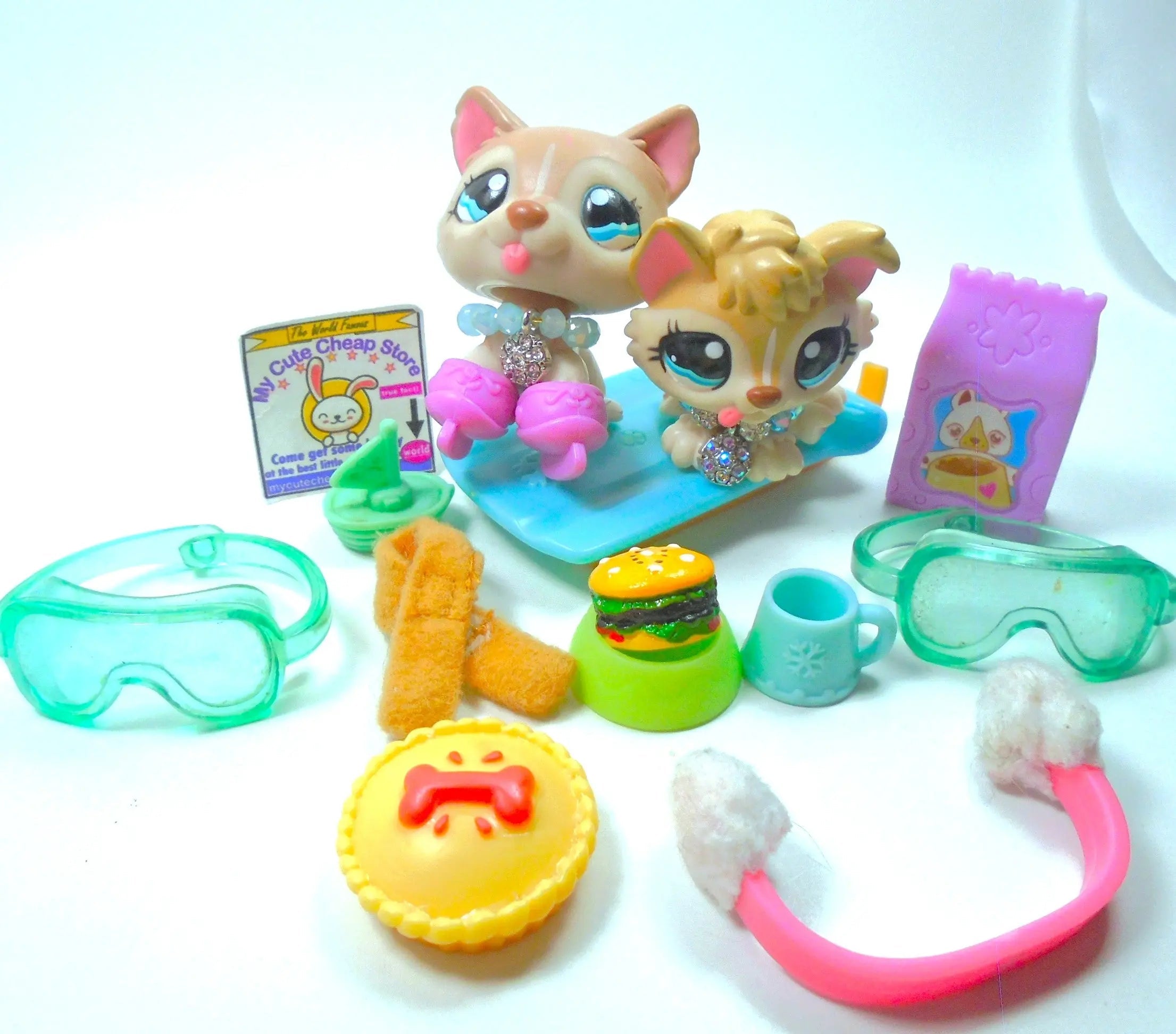 Littlest Pet Shop Doberman #92 with accessories