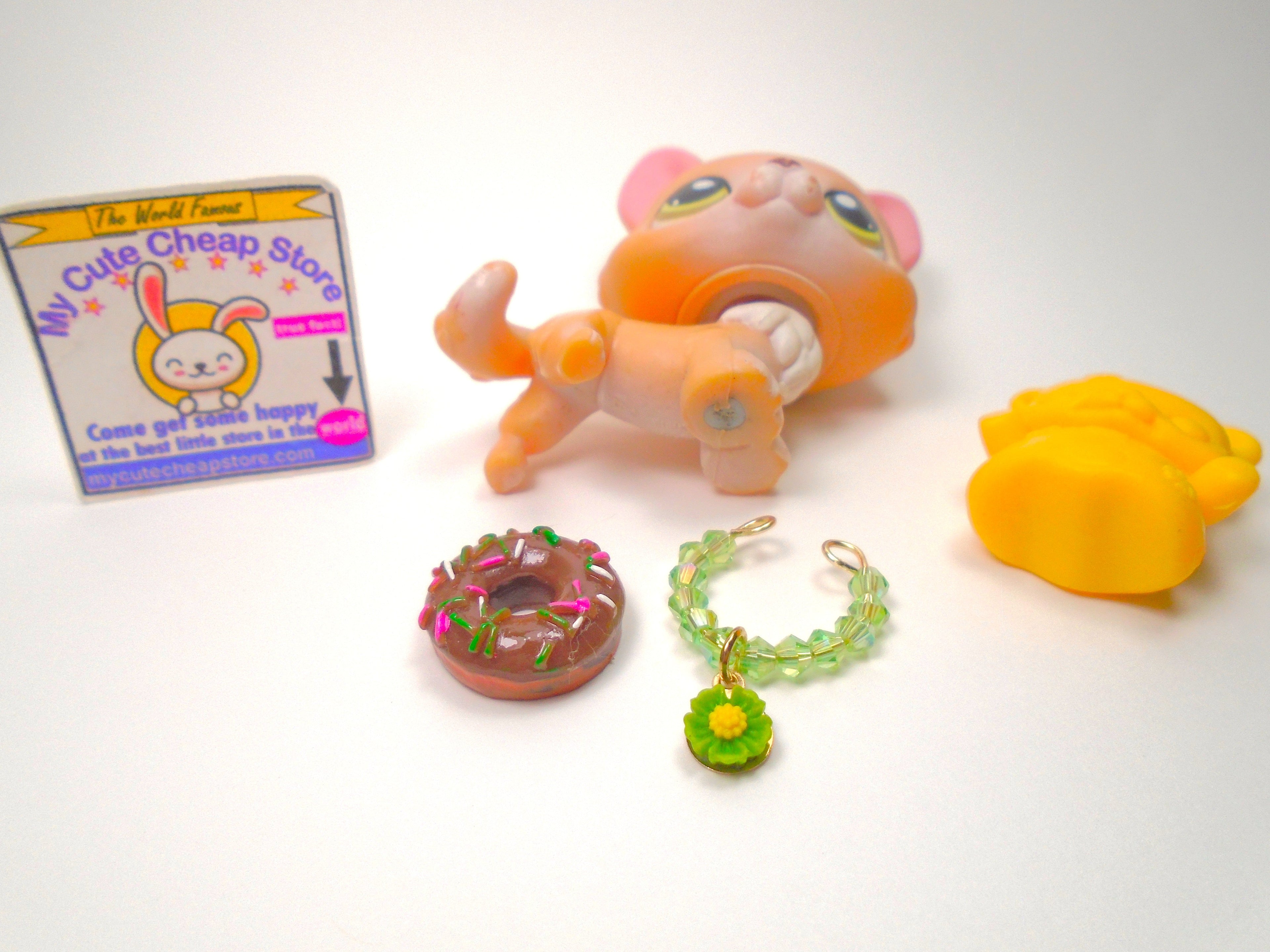 Littlest Pet Shop German Shepard #212 with accessories